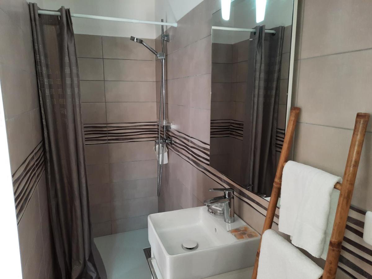 Les Jardins De Santa Giulia - Charmante chambre d'hôte Porto-Vecchio  Extérieur photo